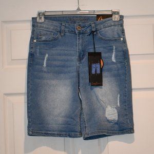 Copper Flash Curvy 9" Mid Rise Bermuda SIZE 6 Blue Denim Distressed Shorts NWT